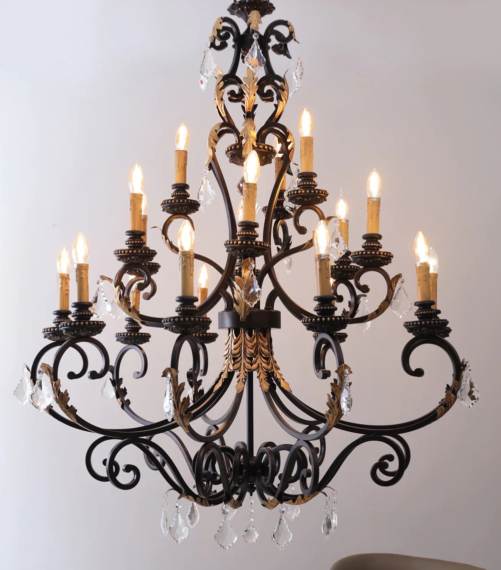 chandelier 1